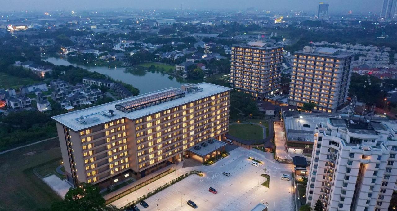 Axia South Cikarang Service Apartment Buitenkant foto
