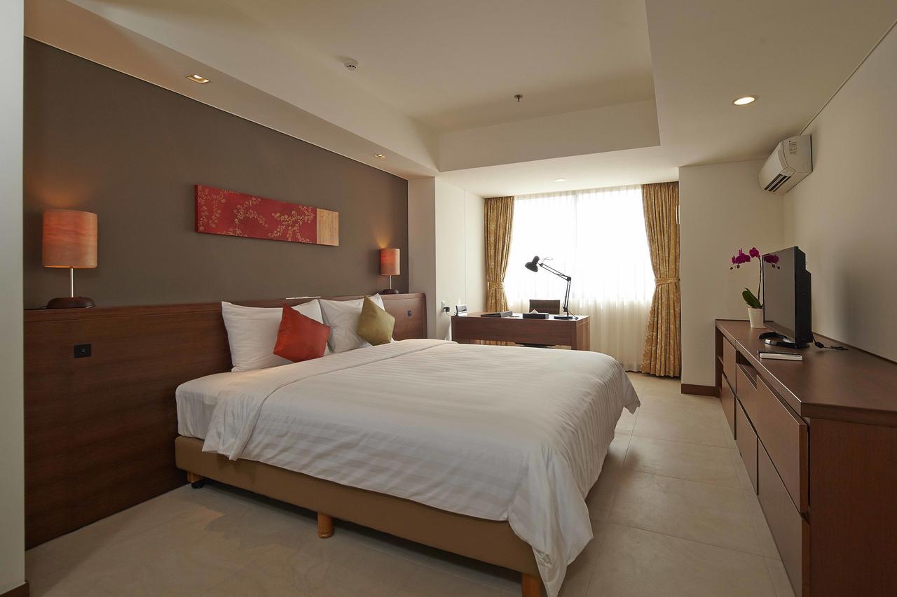 Axia South Cikarang Service Apartment Buitenkant foto